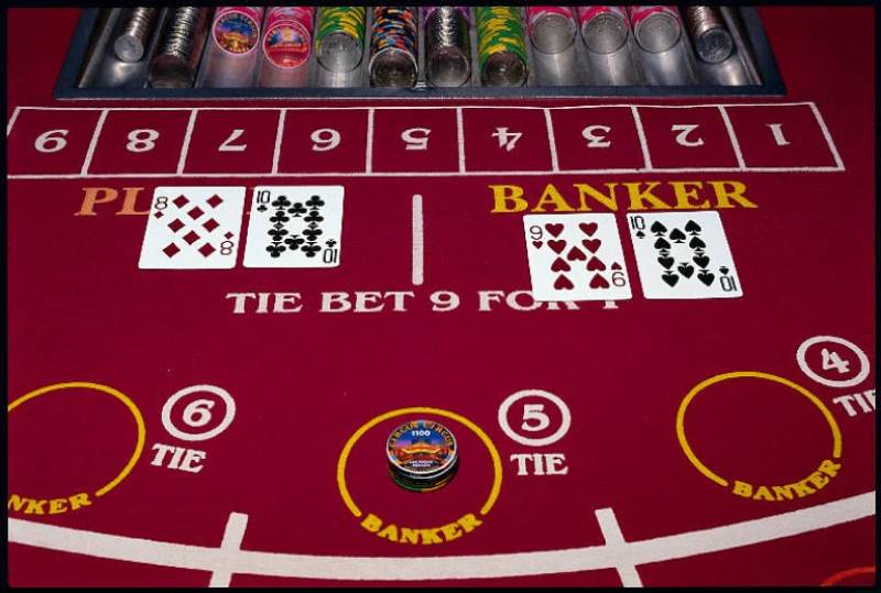 Mini baccarat